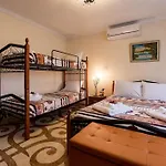 Luksuzna Vila Ob Plazi Z Bazenom