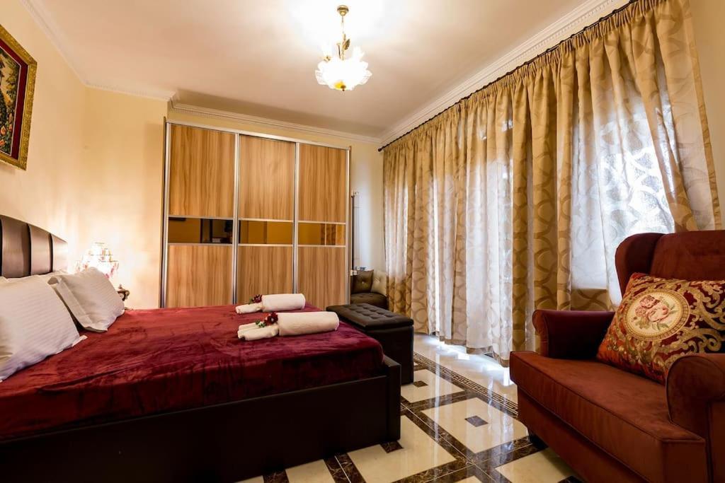 Villa Luksuzna Vila Ob Plazi Z Bazenom