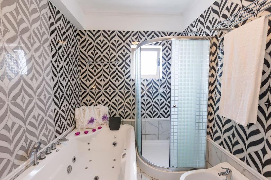 Luksuzna Vila Ob Plazi Z Bazenom Villa Paphos